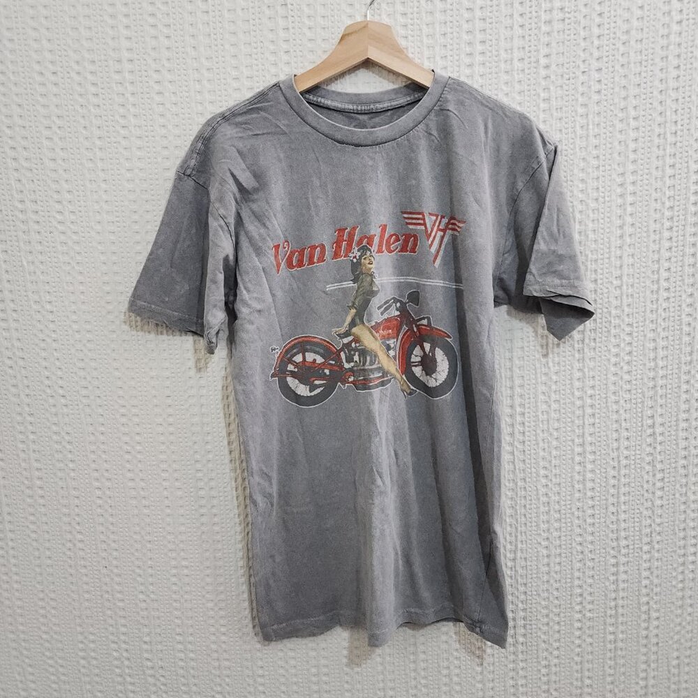 Van Halen Women’s Vintage Motorcycle Pin-Up Graphic Tee Gray Size Medium - Picture 4 of 11